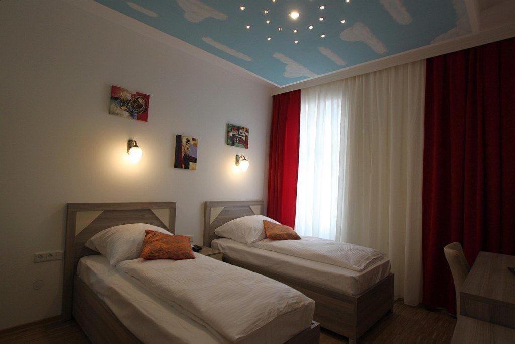Hotel Kavun Мюнхен Экстерьер фото